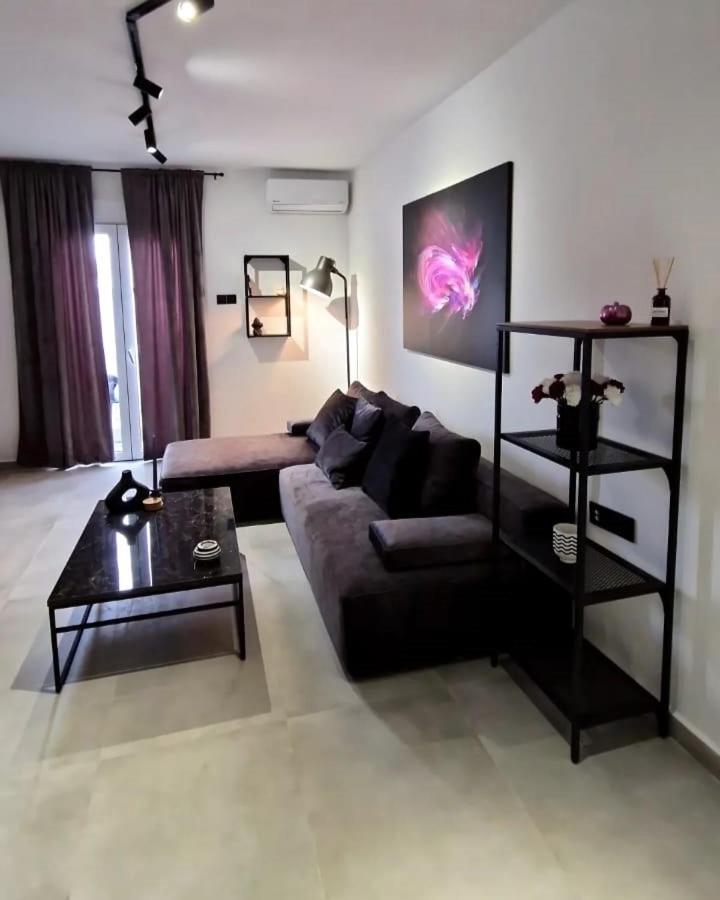 Essel Noir - A Hidden Gem With A Magnificent Acropolis View Apartment Атина Екстериор снимка